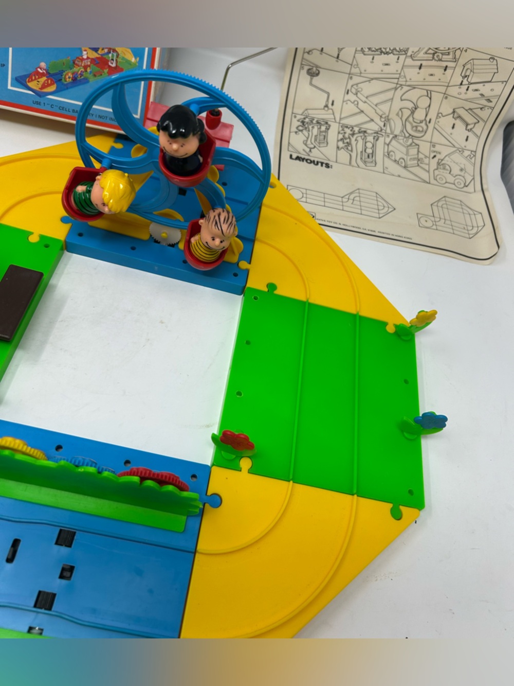 Vintage Snoopy Playland Kids Toy Set - Picture 9 of 16